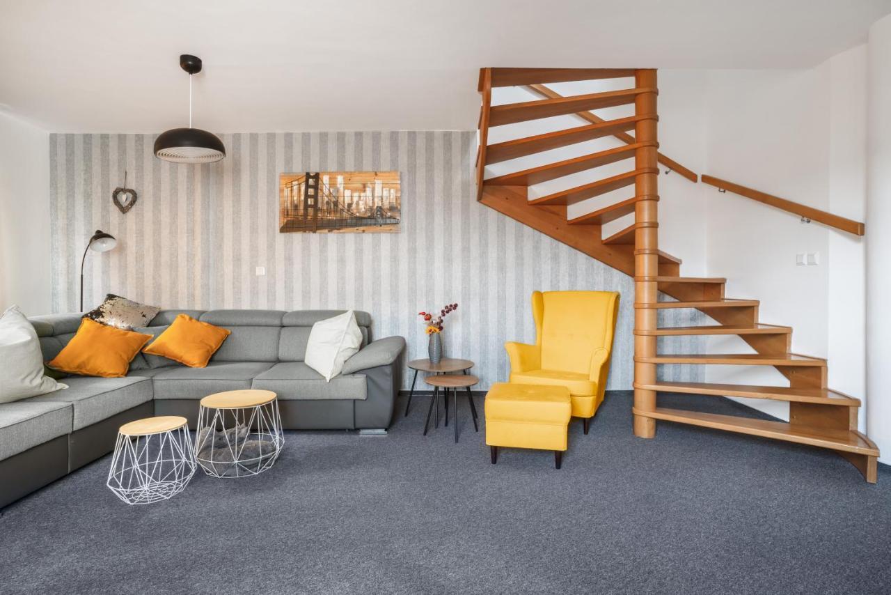 Apartman Amore Besenova Bagian luar foto